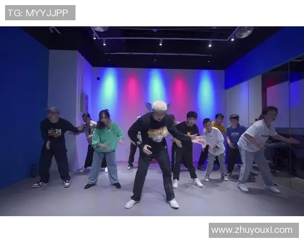 深圳街舞队与西安街舞队赛后复盘分析团队配合与表现的精彩瞬间