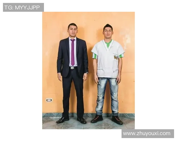 飞盘与人生的交响曲:张磊的深度对话与成长之路 飞盘与人生的交响曲:张磊的深度对话与成长之路